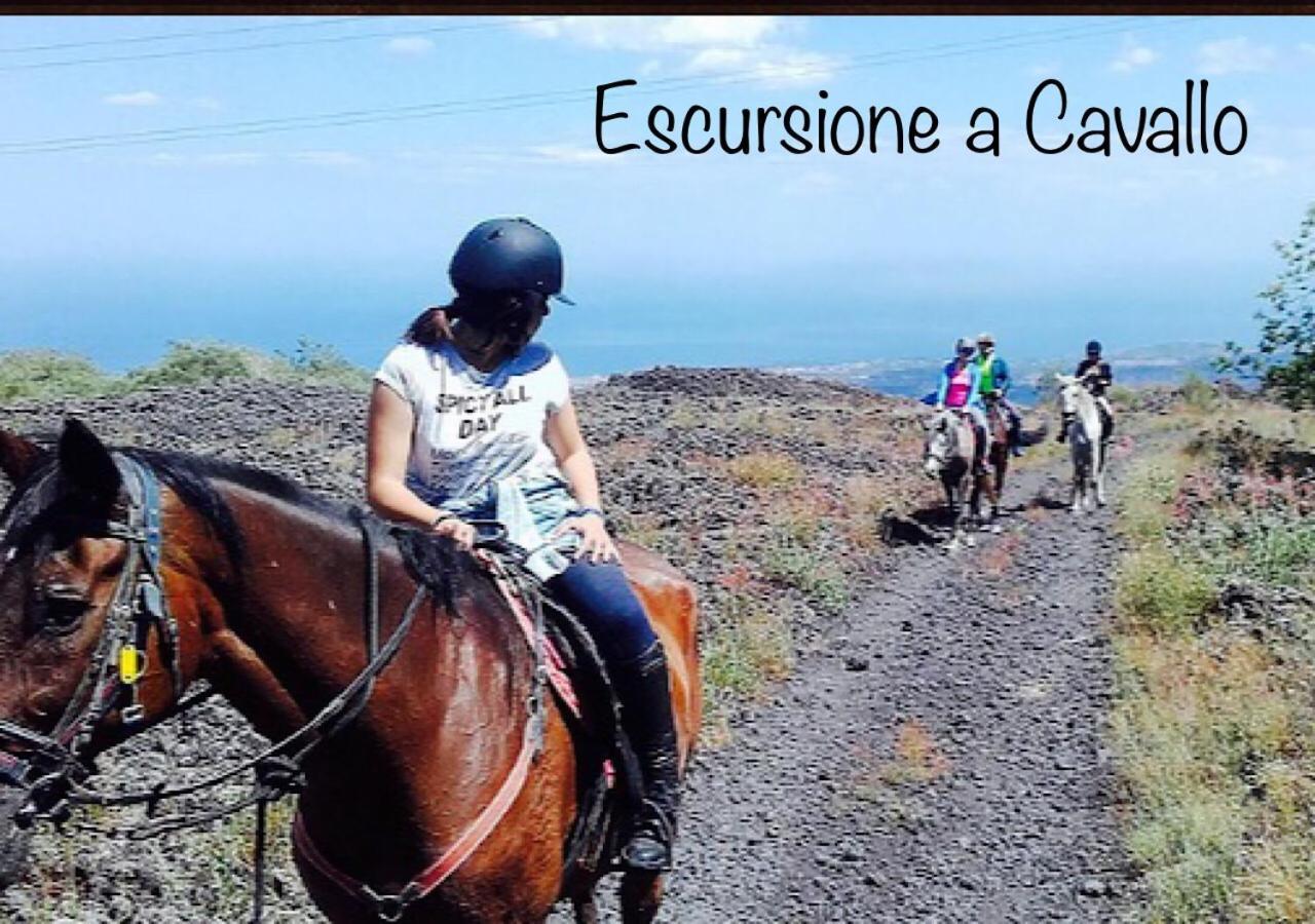 Casa Monte Etna Maletto Ngoại thất bức ảnh